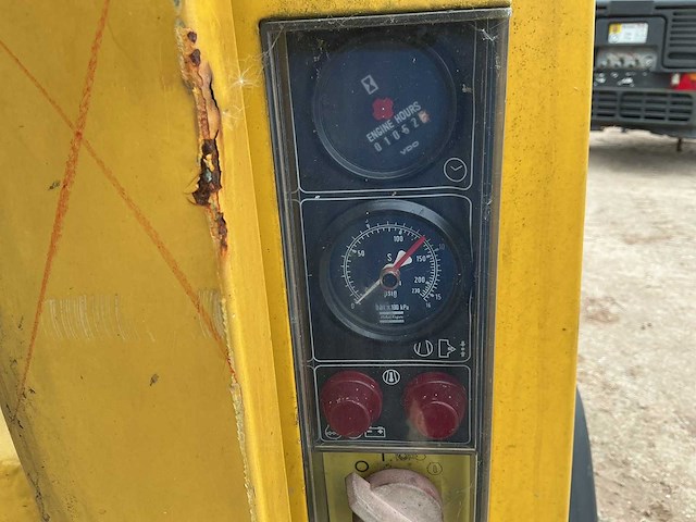 1998 atlas copco xas46 luchtcompressor - afbeelding 5 van  9