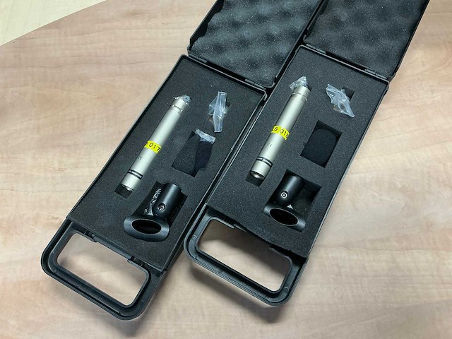 1998 behringer b5 microfoon (2x) - afbeelding 1 van  4