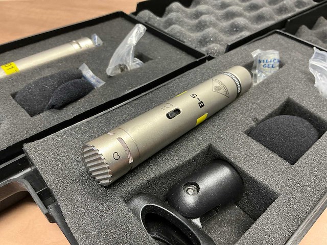 1998 behringer b5 microfoon (2x) - afbeelding 2 van  4
