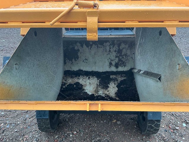 1998 bemab g-3 getrokken veegmachine - afbeelding 10 van  19