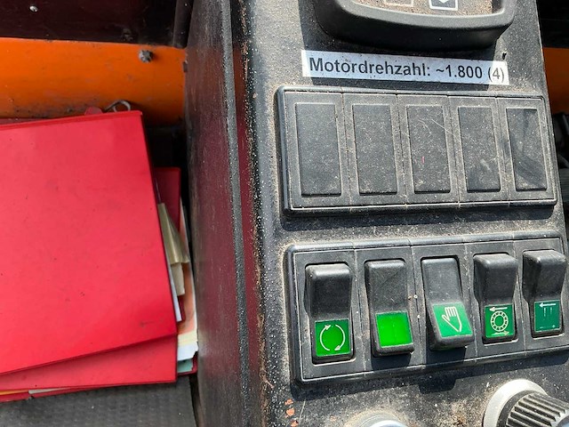 1998 bücher schorsing cc 2000 zelfrijdende veegmachine - afbeelding 26 van  50