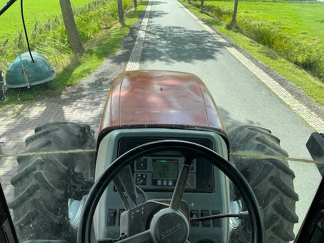 1998 case ih mx 100 vierwielaangedreven landbouwtractor - afbeelding 31 van  35