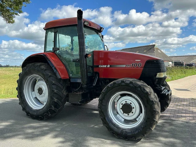 1998 case ih mx 100 vierwielaangedreven landbouwtractor - afbeelding 32 van  35