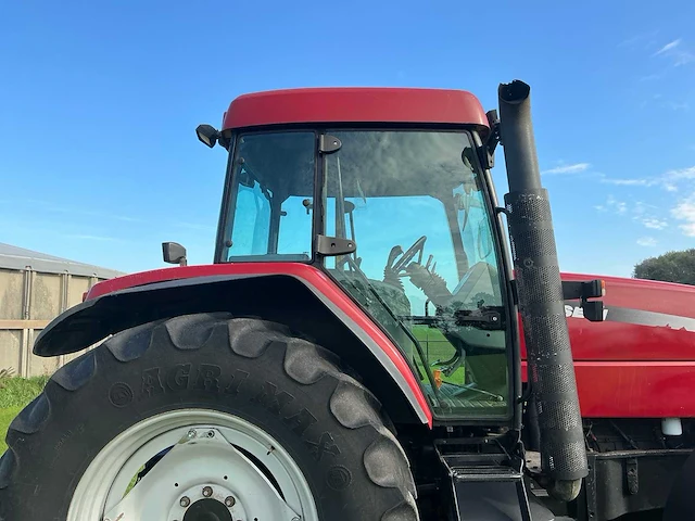 1998 case ih mx135 vierwielaangedreven landbouwtractor - afbeelding 24 van  56
