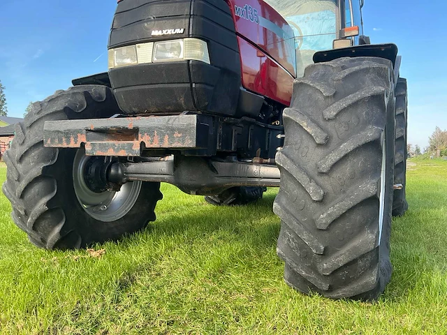 1998 case ih mx135 vierwielaangedreven landbouwtractor - afbeelding 25 van  47