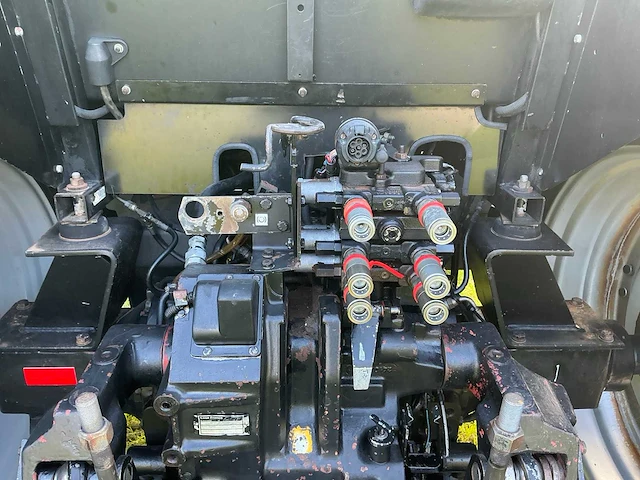 1998 case ih mx135 vierwielaangedreven landbouwtractor - afbeelding 35 van  47