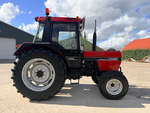 1998 case international 745xl - tweewielaangedreven landbouwtractor - afbeelding 5 van  16