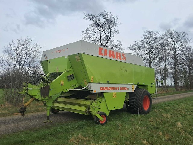 1998 claas quadrant 1200rc balenpers - afbeelding 1 van  18