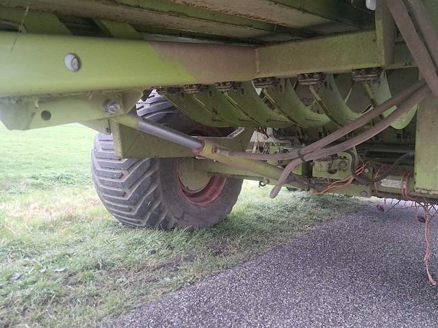 1998 claas quadrant 1200rc balenpers - afbeelding 16 van  33