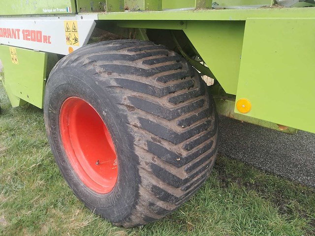 1998 claas quadrant 1200rc balenpers - afbeelding 17 van  33