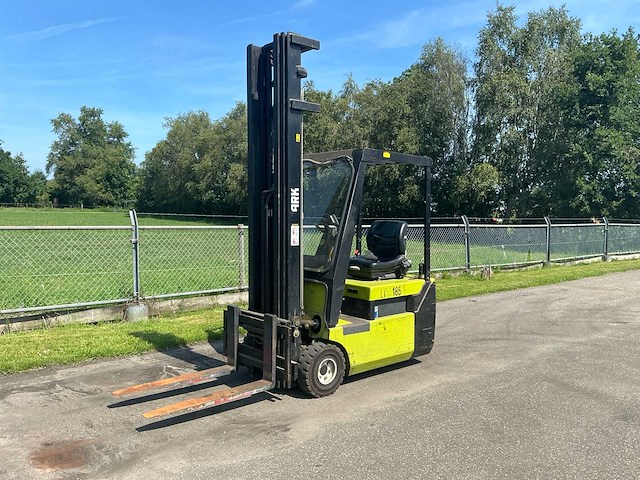 1998 clark ctm12 vorkheftruck - afbeelding 1 van  11