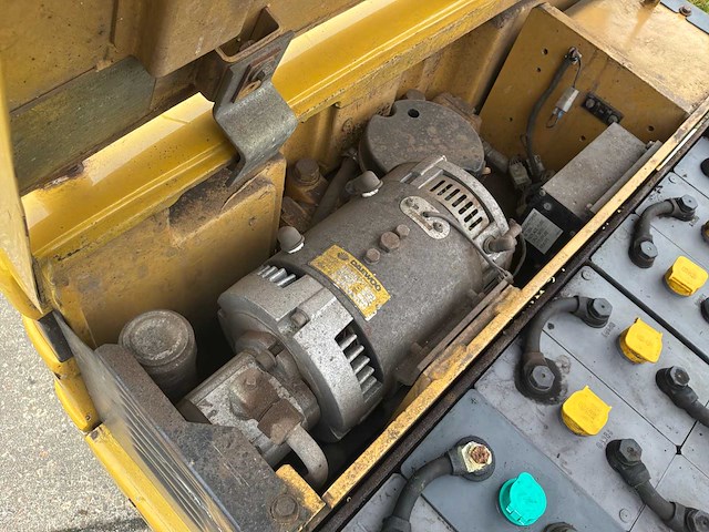 1998 daewoo b18t-2 vorkheftruck - afbeelding 13 van  20