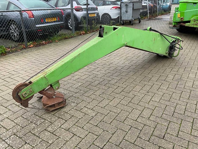 1998 db dille a1300 hydraulische hijsjib (manitou) - afbeelding 1 van  11