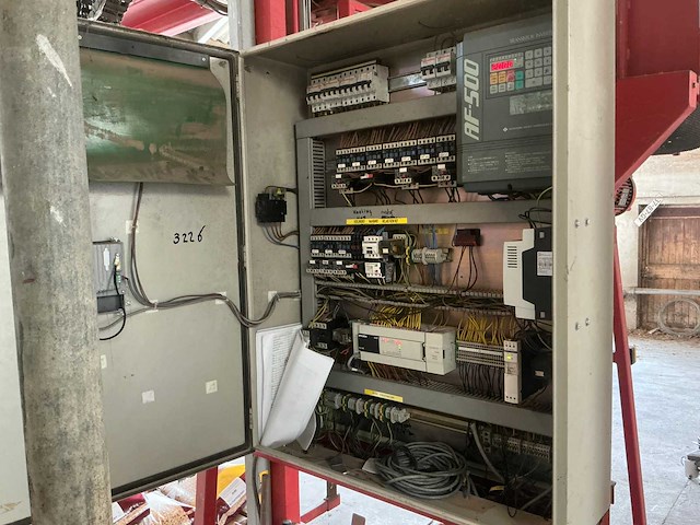 1998 de lignie pm-6 palletiseerinstallatie - afbeelding 23 van  38