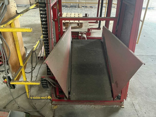 1998 de lignie pm-6 palletiseerinstallatie - afbeelding 18 van  35