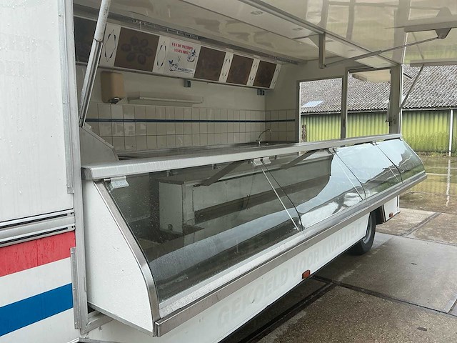 1998 de vries verkoopkraam foodtrucks - afbeelding 9 van  37
