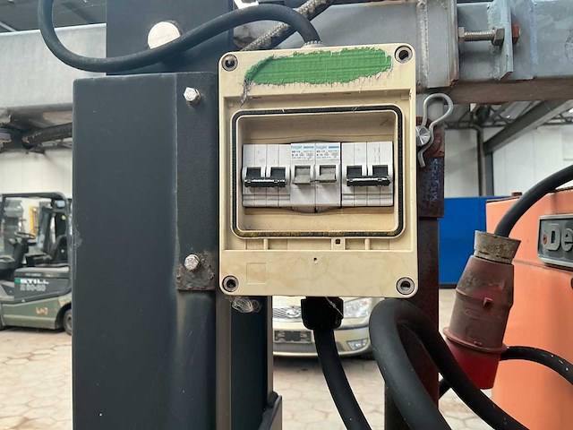 1998 denyo dca-20ssgk floodlight - afbeelding 5 van  9