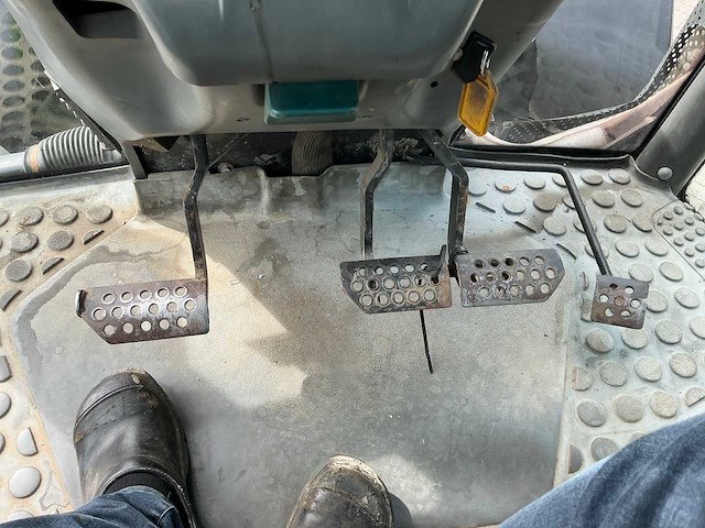 1998 deutz-fahr agrotron 135 mk 2 vierwielaangedreven landbouwtractor - afbeelding 34 van  35