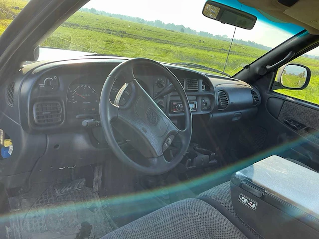 1998 dodge ram 2500 4x4 5.9 ltr. cummins bedrijfswagen - afbeelding 11 van  26
