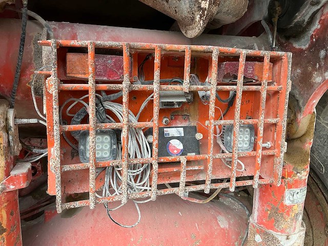 1998 euclid-hitachi r40c 4x2 starre dumper – 38,36 ton - afbeelding 5 van  38
