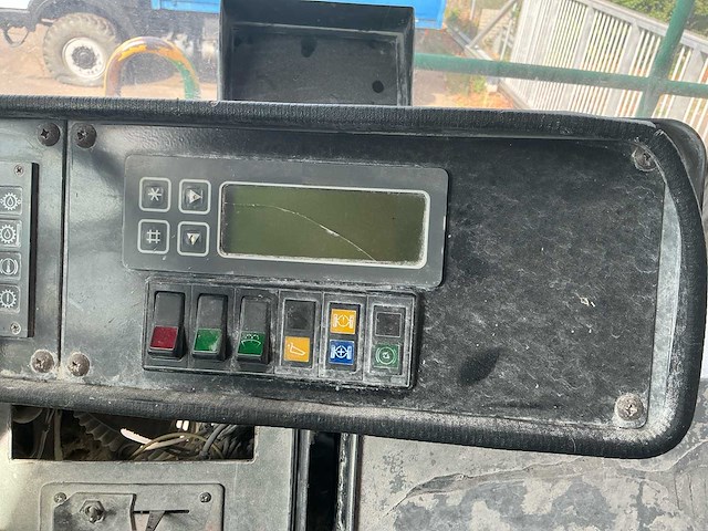 1998 euclid-hitachi r40c 4x2 starre dumper – 38,36 ton - afbeelding 25 van  38