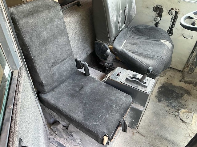1998 euclid-hitachi r40c 4x2 starre dumper – 38,36 ton - afbeelding 28 van  38