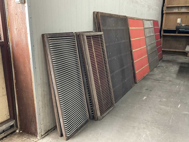 1998 europa perfect eu726-3020-5018-5 trilzeef - afbeelding 11 van  12