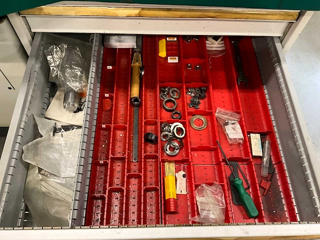 1998 fehlmann picomax cnc freesmachine - afbeelding 17 van  28