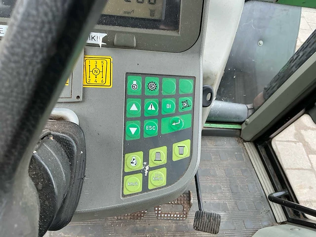 1998 fendt 512 c favorit vierwielaangedreven landbouwtractor - afbeelding 31 van  40