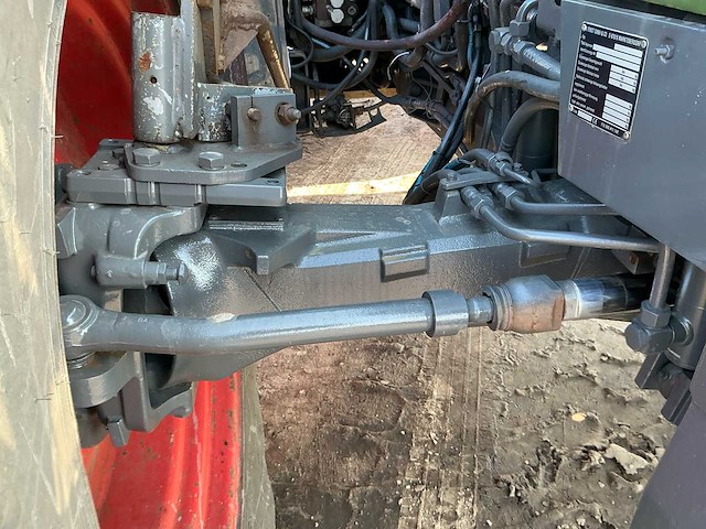 1998 fendt favorit 824 vierwielaangedreven landbouwtractor - afbeelding 4 van  18