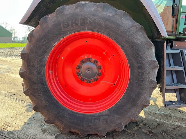 1998 fendt favorit 824 vierwielaangedreven landbouwtractor - afbeelding 10 van  18
