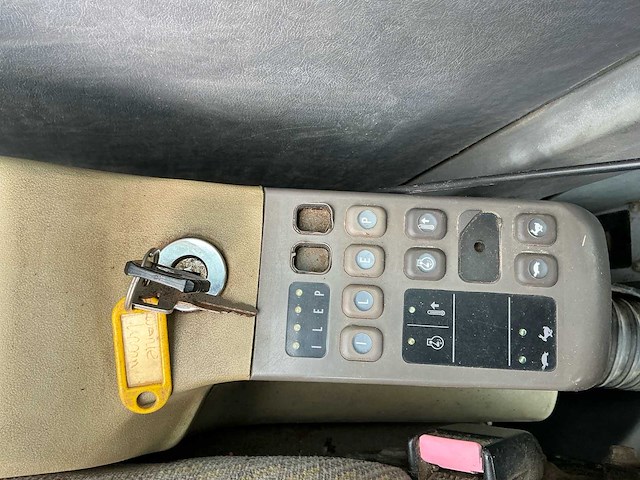 1998 fiat-hitachi fh 130w.3 banden graafmachine - afbeelding 4 van  59