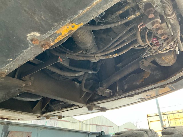 1998 fiat-hitachi fh 130w.3 banden graafmachine - afbeelding 33 van  59