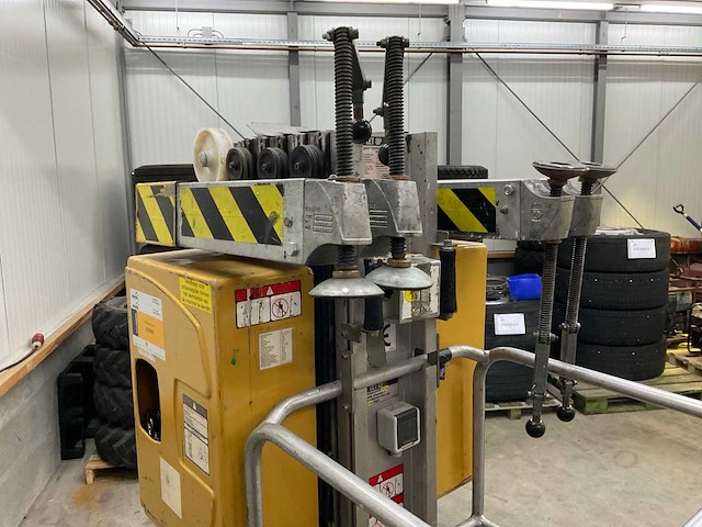 1998 grove manlift pm31dc hoogwerker - afbeelding 2 van  13