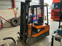 1998 halla hbf18t vorkheftruck - afbeelding 1 van  10