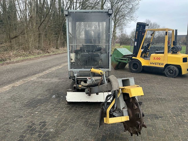 1998 hamm bb-klo-300 stobbenfreesmachine / boomstronkenfreesmachine - afbeelding 9 van  21