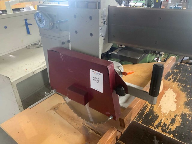 1998 harwi 625-u radiaalafkortzaagmachine - afbeelding 4 van  6