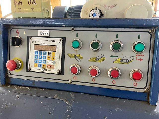1998 holytek hk610 dubbele schaafmachine - afbeelding 17 van  18