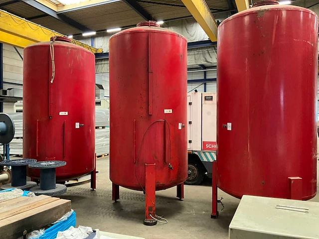 1998 hp leeflang hpl-vs buffertank - afbeelding 1 van  5