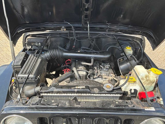 1998 jeep wrangler 4.0i hardtop personenauto - afbeelding 10 van  25