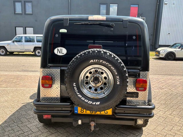 1998 jeep wrangler 4.0i hardtop personenauto - afbeelding 19 van  25
