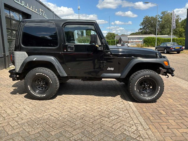 1998 jeep wrangler 4.0i hardtop personenauto - afbeelding 21 van  25