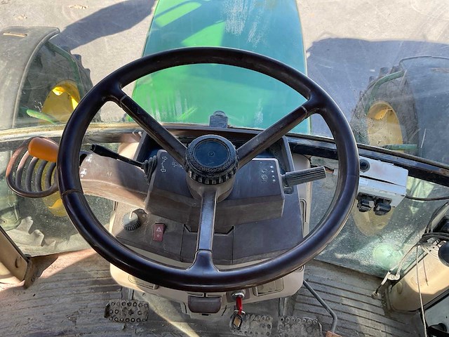 1998 john deere 6210 vierwielaangedreven landbouwtractor - afbeelding 8 van  20