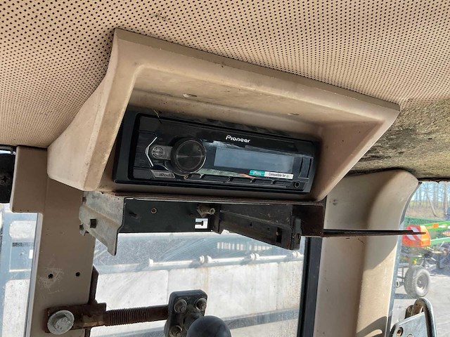 1998 john deere 6210 vierwielaangedreven landbouwtractor - afbeelding 10 van  20