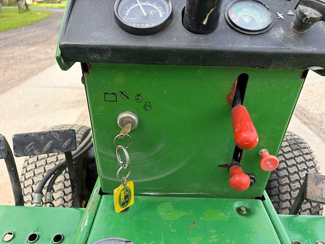 1998 john deere 655 smalspoor- en compacttractor - afbeelding 9 van  34