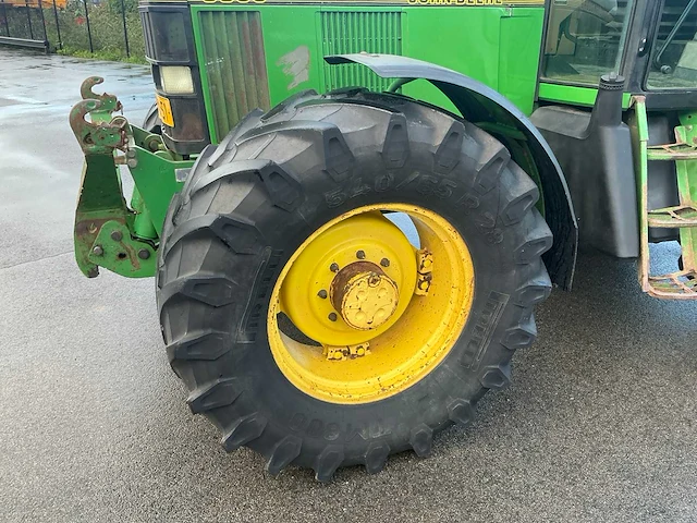1998 john deere 6800 vierwielaangedreven landbouwtractor - afbeelding 13 van  27