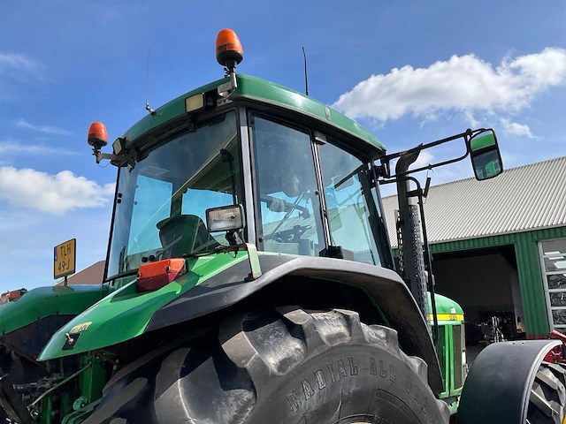 1998 john deere 7810 vierwielaangedreven landbouwtractor - afbeelding 25 van  34