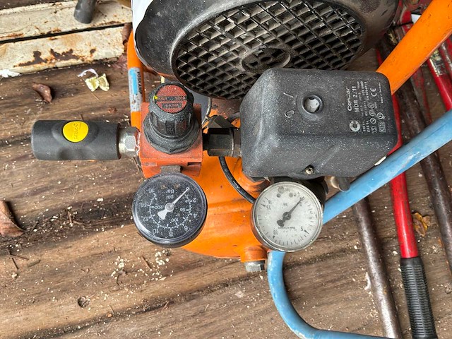 1998 kaeser economy mini luchtcompressor - afbeelding 4 van  7