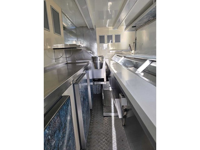 1998 kowa holland mt 450 snackwagen - afbeelding 12 van  13