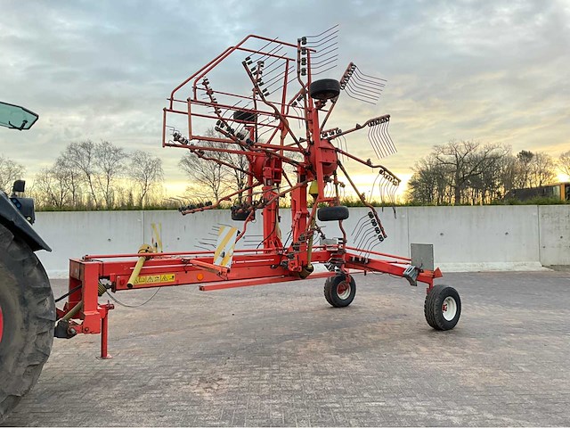 1998 kuhn ga 7301 hooischudder - afbeelding 1 van  13